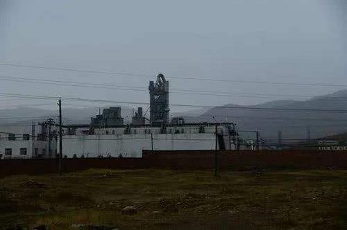 今天上午，內(nèi)蒙古一家化工企業(yè)發(fā)生事故，致3死1傷